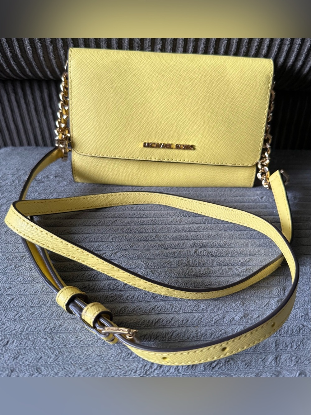 MICHAEL KORS Yellow Saffiano Leather Crossbody Small Bag Wallet with Gold Chain